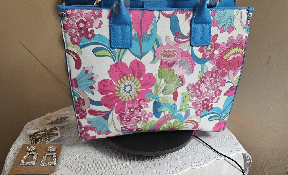💞❣️Trina Turk Satchel Tote - Floral - Size Large - NWT🩷🧡